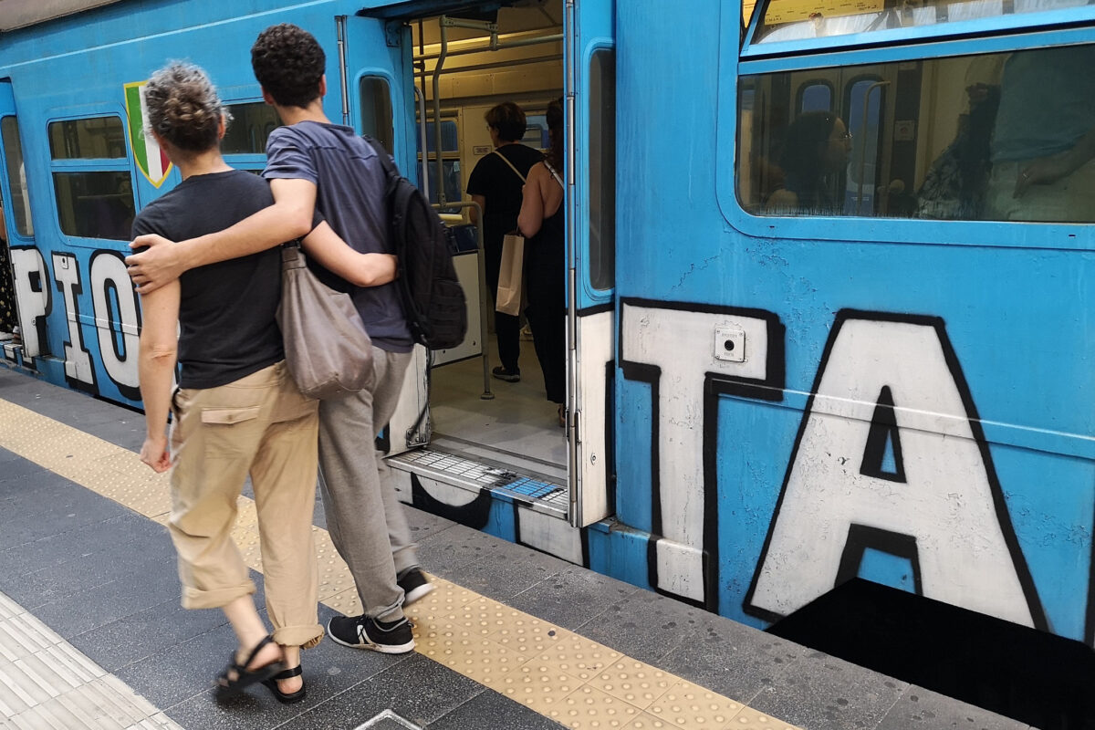 Dal pianeta Napoli. Galleria fotografica