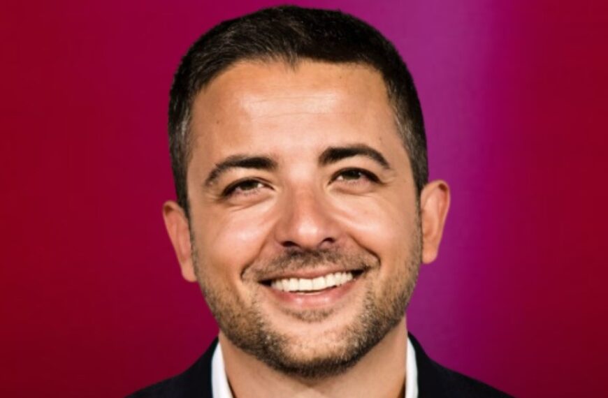 Tre cose da fare. Intervista a Marco Furfaro